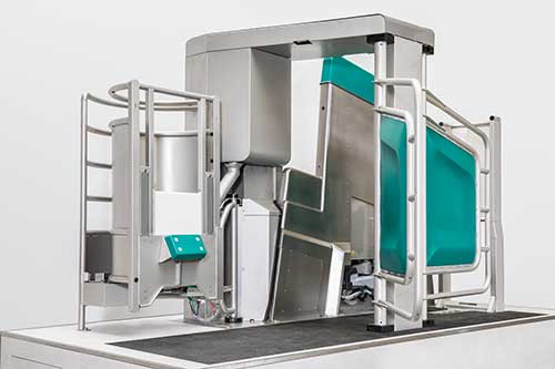 Image of the GEA DairyRobot R9500
